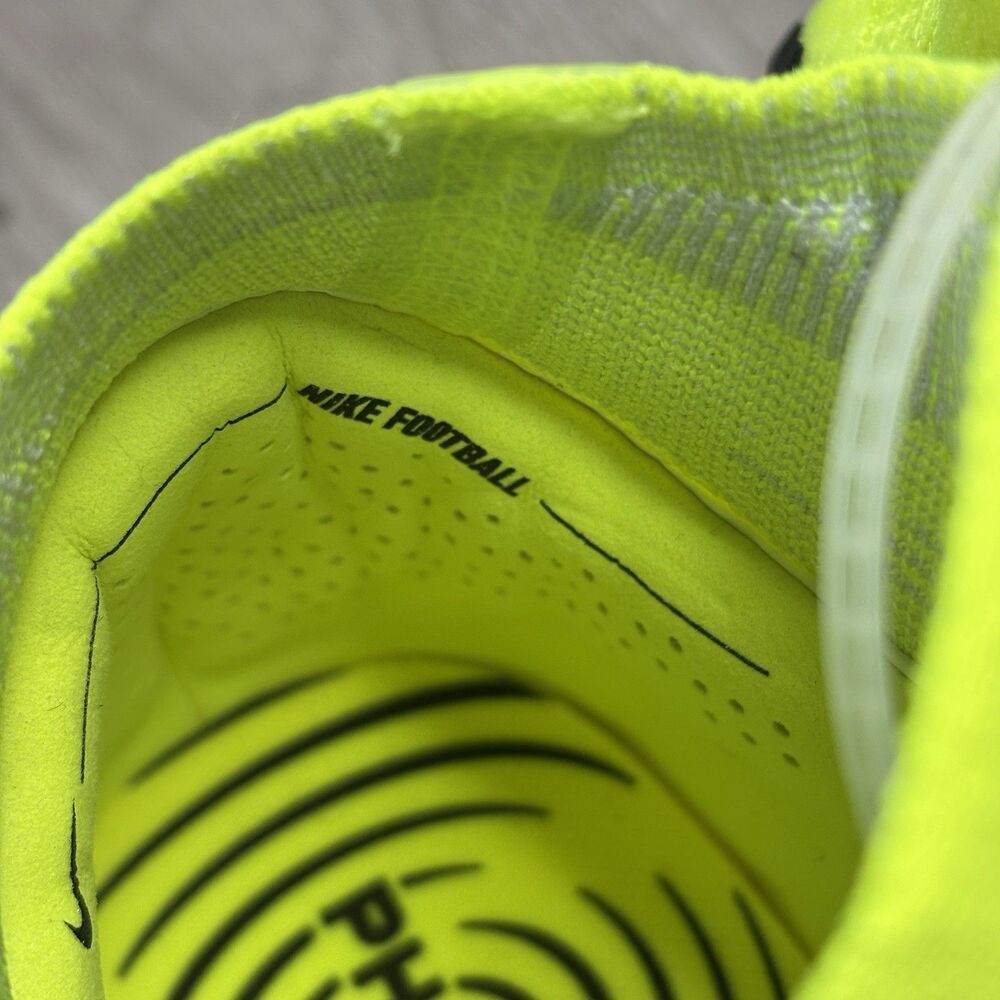 NEW Nike Phantom Luna 2 Elite FG Soccer Cleats HF4358-003 Men’s Sz 6 Yellow/Gray - Picture 11 of 13